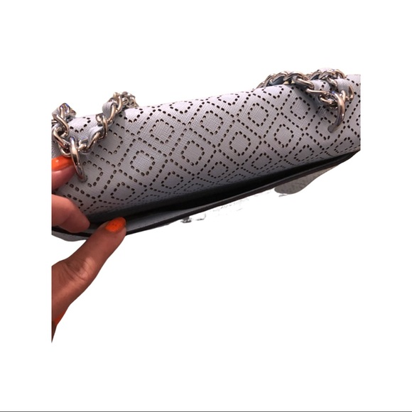 πππHost Pick 12/27/21πππ Tory Burch Robinson Crossbody Bag - Picture 2 of 9